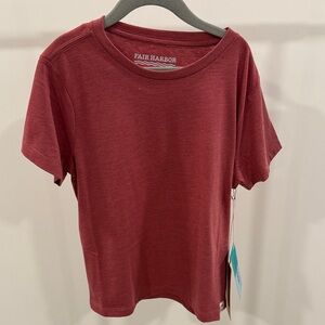 Fair Harbor Boys Maroon T-Shirt size M